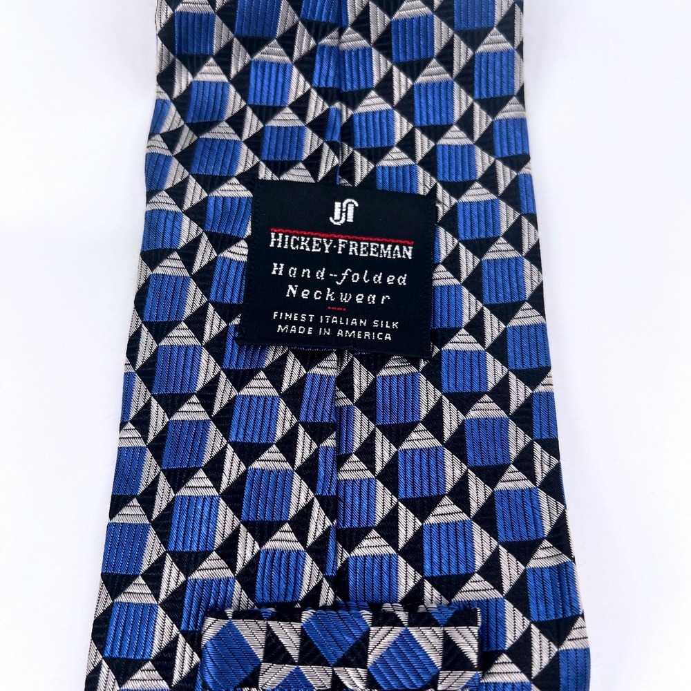 Hickey Freeman Silk Tie Blue Geometric Hand-Folded Made in USA Retro Vintage - Picture 2 of 4